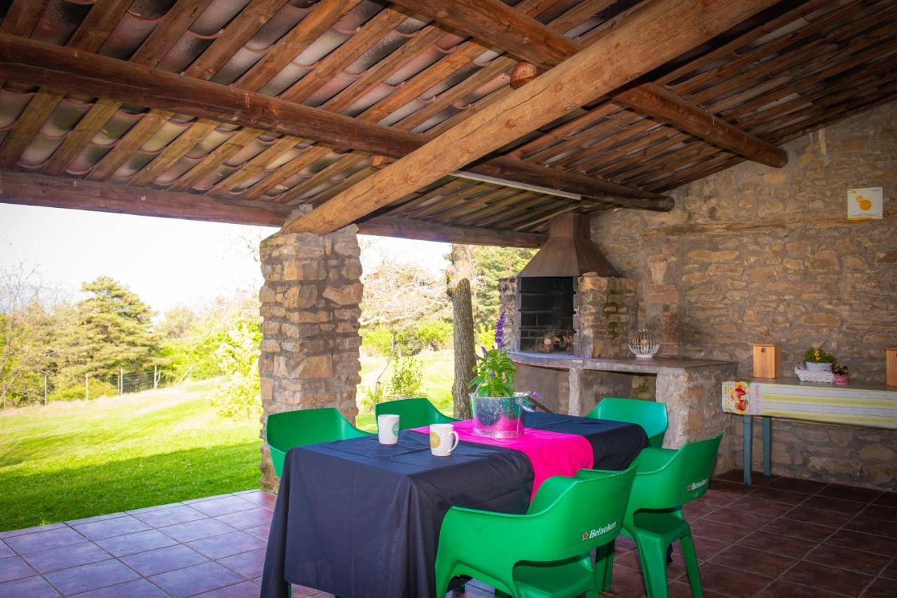 Complex Rural Can Caubet Berga Exterior foto