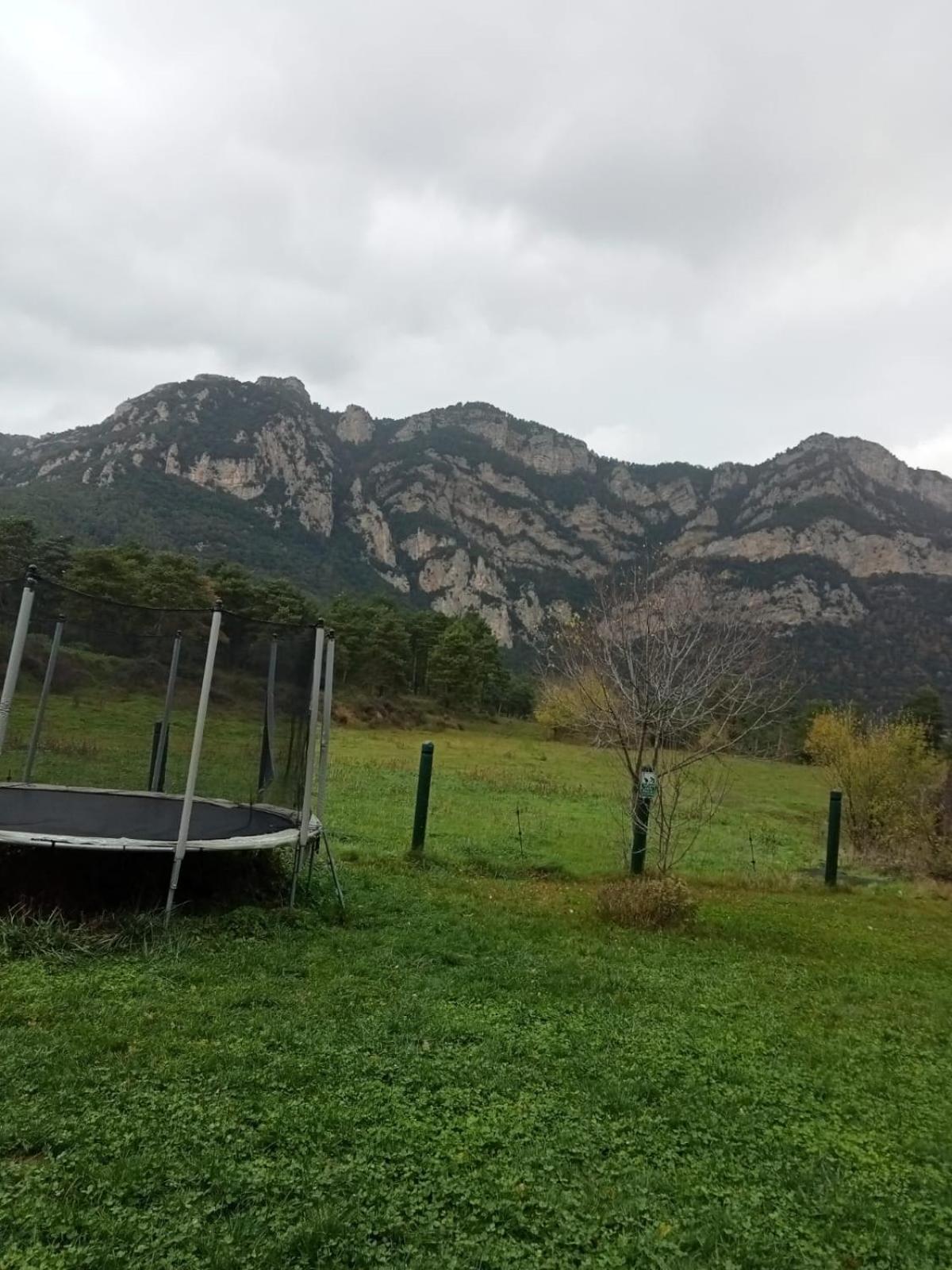 Complex Rural Can Caubet Berga Exterior foto
