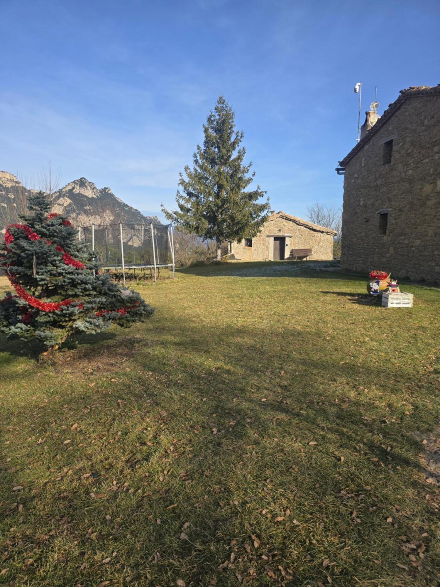 Complex Rural Can Caubet Berga Exterior foto